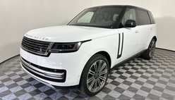 2025 Land Rover Range Rover P400 SE LWB
