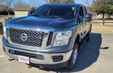 2017 Nissan Titan XD SV