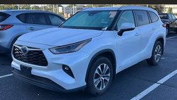 2023 Toyota Highlander Hybrid XLE