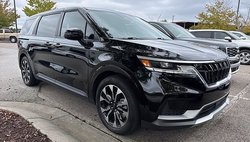 2024 Kia Carnival EX