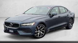 2020 Volvo S60 T5 Momentum