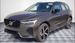 2024 Volvo XC60 B5 Ultimate Dark Theme