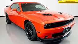2017 Dodge Challenger SXT Plus