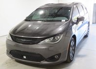 2020 Chrysler Pacifica Hybrid Limited