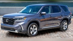 2023 Honda Pilot EX-L w/Rear Captain's Chairs
