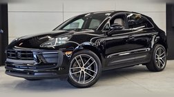2025 Porsche Macan T