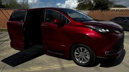 2021 Toyota Sienna XLE 7-Passenger