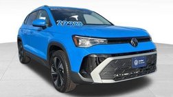 2025 Volkswagen Taos SE 4Motion