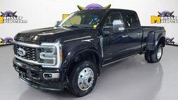 2023 Ford F-450 Super Duty Platinum