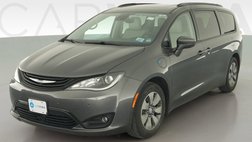 2018 Chrysler Pacifica Hybrid Limited