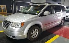2010 Chrysler Town and Country Touring