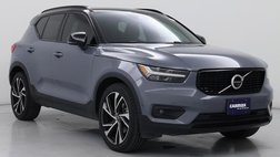 2022 Volvo XC40 T5 R-Design