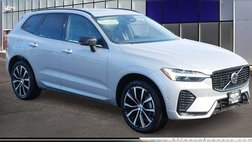 2025 Volvo XC60 B5 Plus Dark Theme