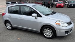 2011 Nissan Versa 1.8 S