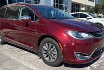 2019 Chrysler Pacifica Hybrid Limited
