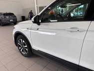 2023 Volkswagen Tiguan S