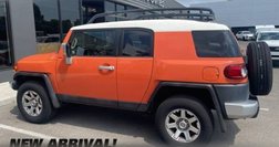 2014 Toyota FJ Cruiser Base