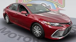 2022 Toyota Camry Hybrid LE