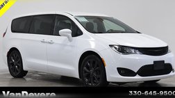 2018 Chrysler Pacifica Touring Plus