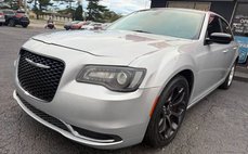 2019 Chrysler 300 Touring