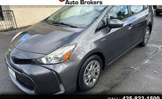 2016 Toyota Prius v Four
