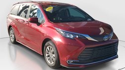 2022 Toyota Sienna XLE