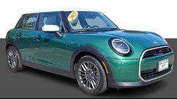 2025 MINI Hardtop Cooper S Signature Trim