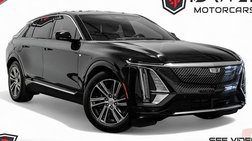 2024 Cadillac LYRIQ Luxury 2