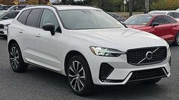 2023 Volvo XC60 B5 Plus Dark Theme