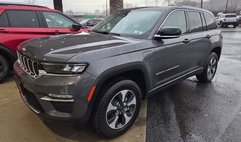 2023 Jeep Grand Cherokee Base