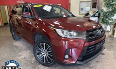 2017 Toyota Highlander SE