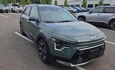 2023 Kia Niro SX