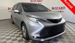 2023 Toyota Sienna Limited 7-Passenger