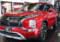 2023 Mitsubishi Outlander PHEV SE