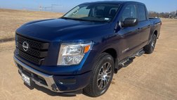 2024 Nissan Titan SV