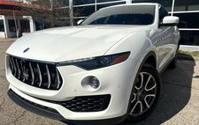 2017 Maserati Levante Base