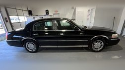 2006 Lincoln Town Car Designer Series
