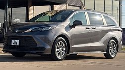 2023 Toyota Sienna LE 8-Passenger
