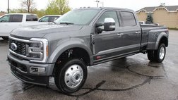 2026 Ford F-450 Super Duty Platinum