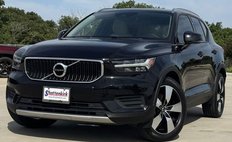 2020 Volvo XC40 T5 Momentum
