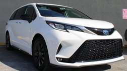 2022 Toyota Sienna XSE 7-Passenger