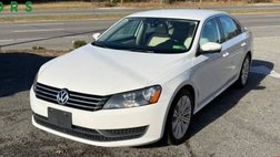 2012 Volkswagen Passat SE PZEV