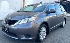 2014 Toyota Sienna LE 7-Passenger
