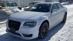 2023 Chrysler 300 Touring L