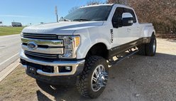 2017 Ford Super Duty F-350 Lariat