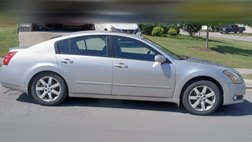 2004 Nissan Maxima SE