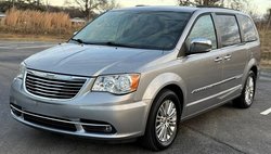 2015 Chrysler Town and Country Touring-L