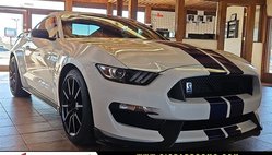 2016 Ford Mustang Fastback RWD