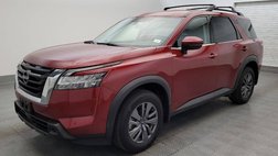2022 Nissan Pathfinder SV