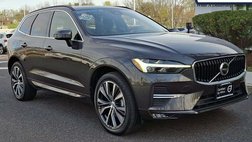 2022 Volvo XC60 B5 Momentum